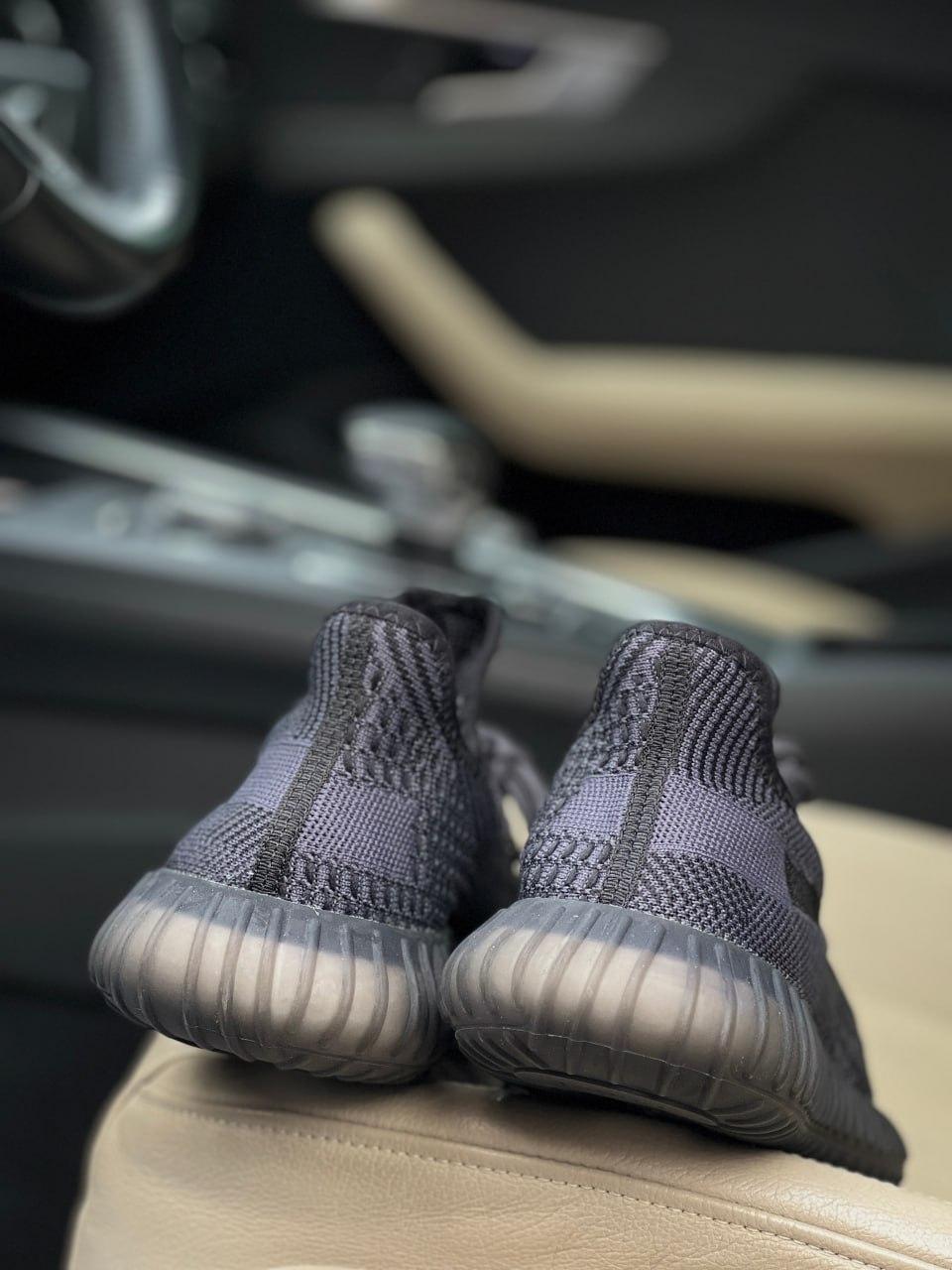 Adidas Yeezy Boost 350 Black v3