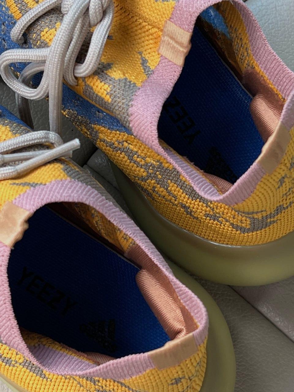 Adidas yeezy 380 Blue Oat reflective