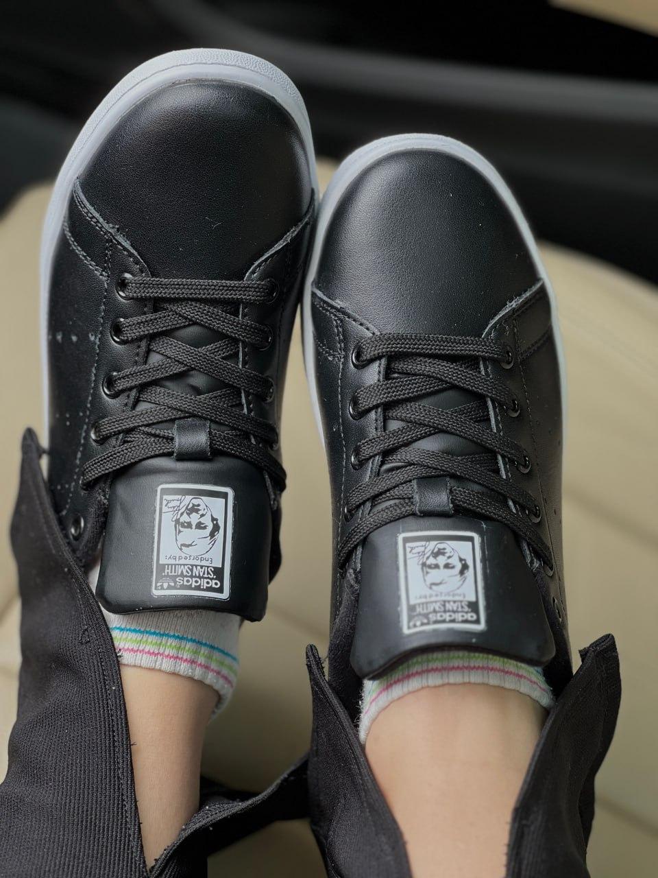 Adidas Stan Smith Black