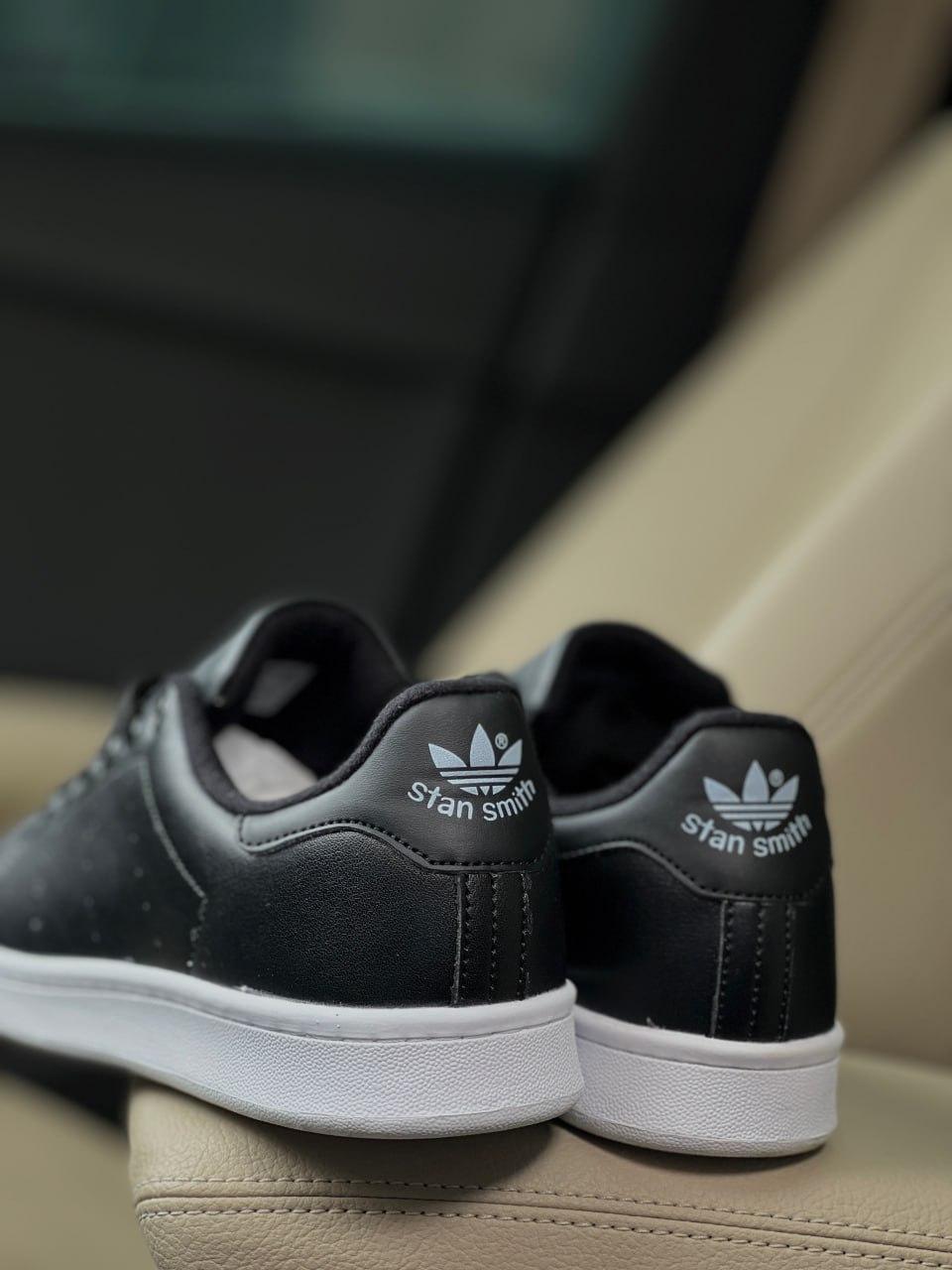 Adidas Stan Smith Black