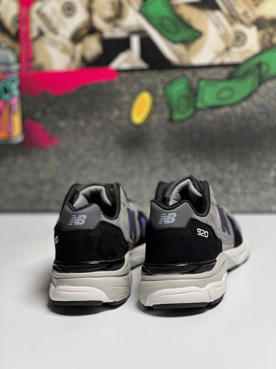 New Balance 920 Grey/Black