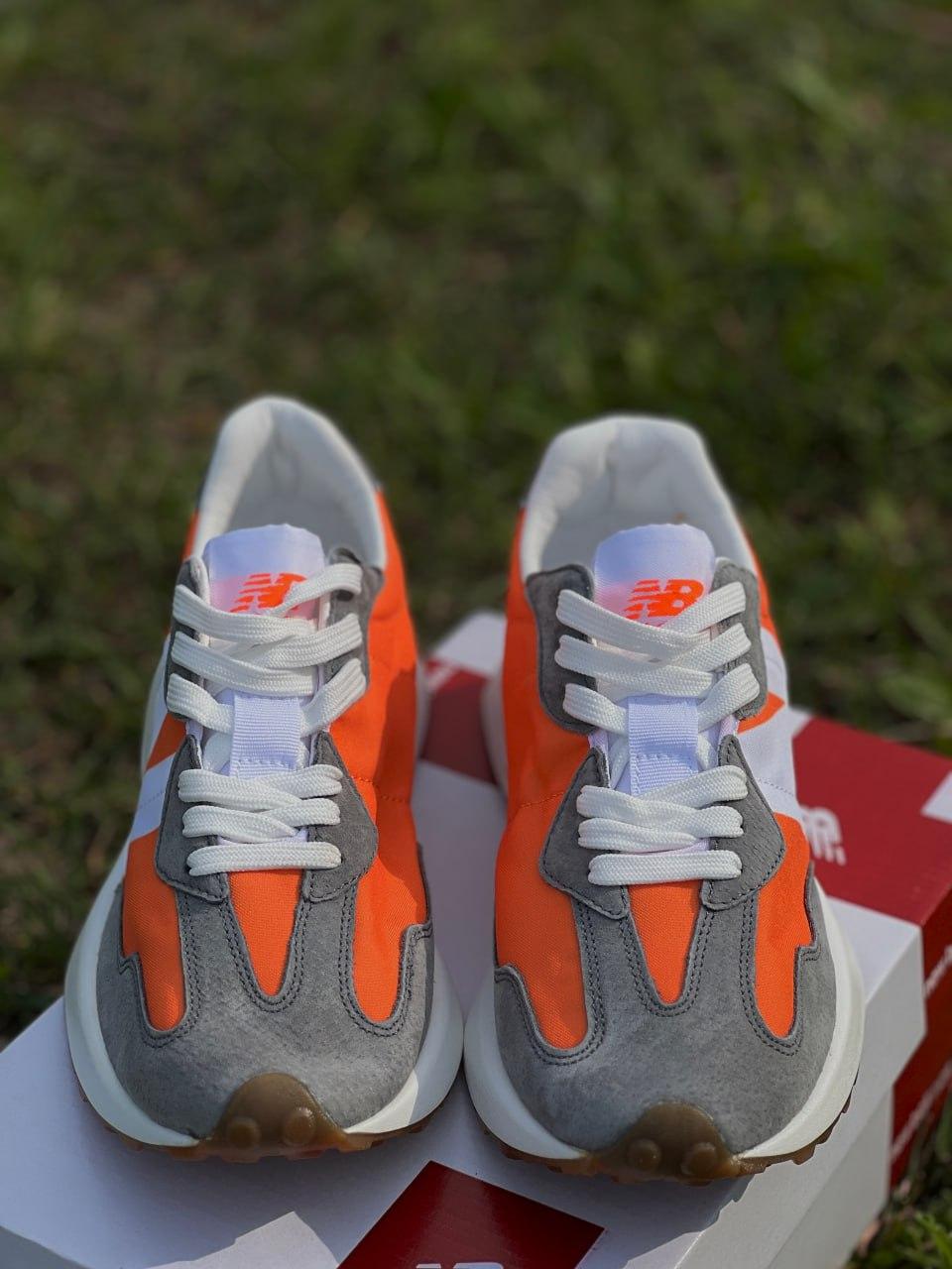 New Balance 327 Grey/Orange