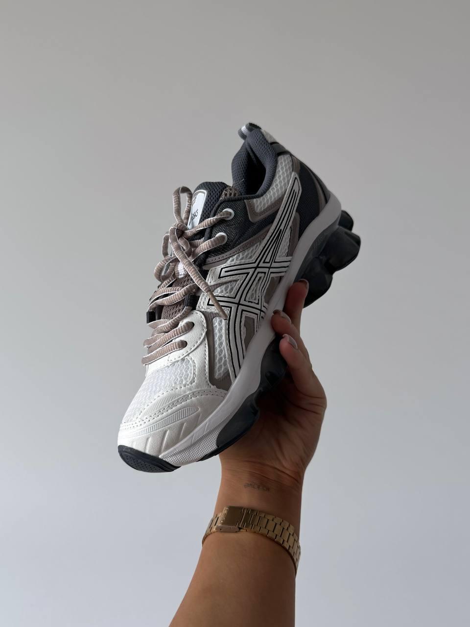 Asics Gel-Quantum Kinetic Silver Black