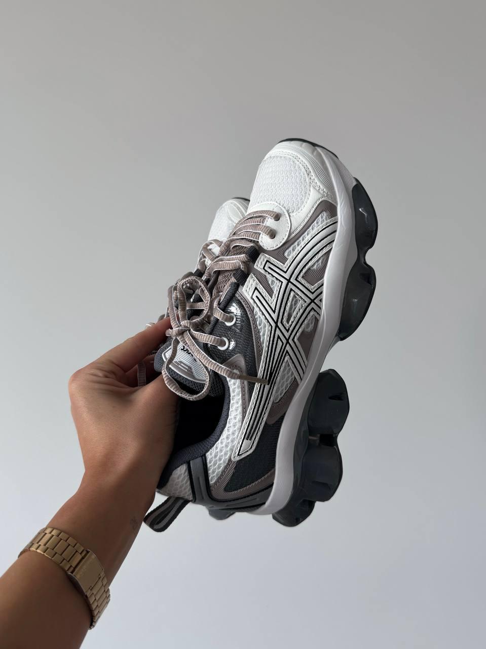 Asics Gel-Quantum Kinetic Silver Black