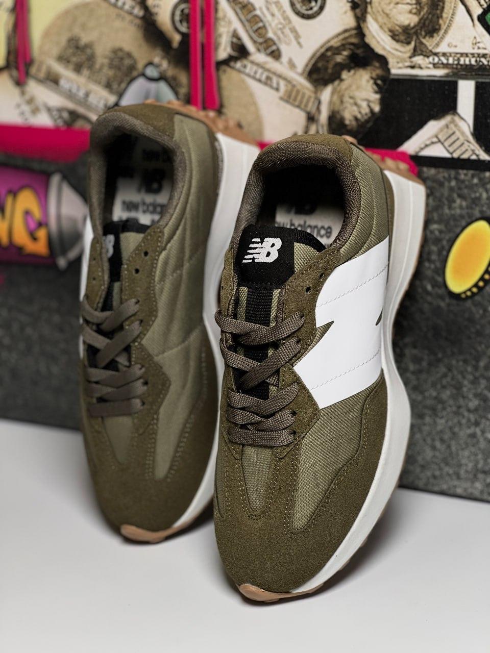 New Balance 327 White/Haki