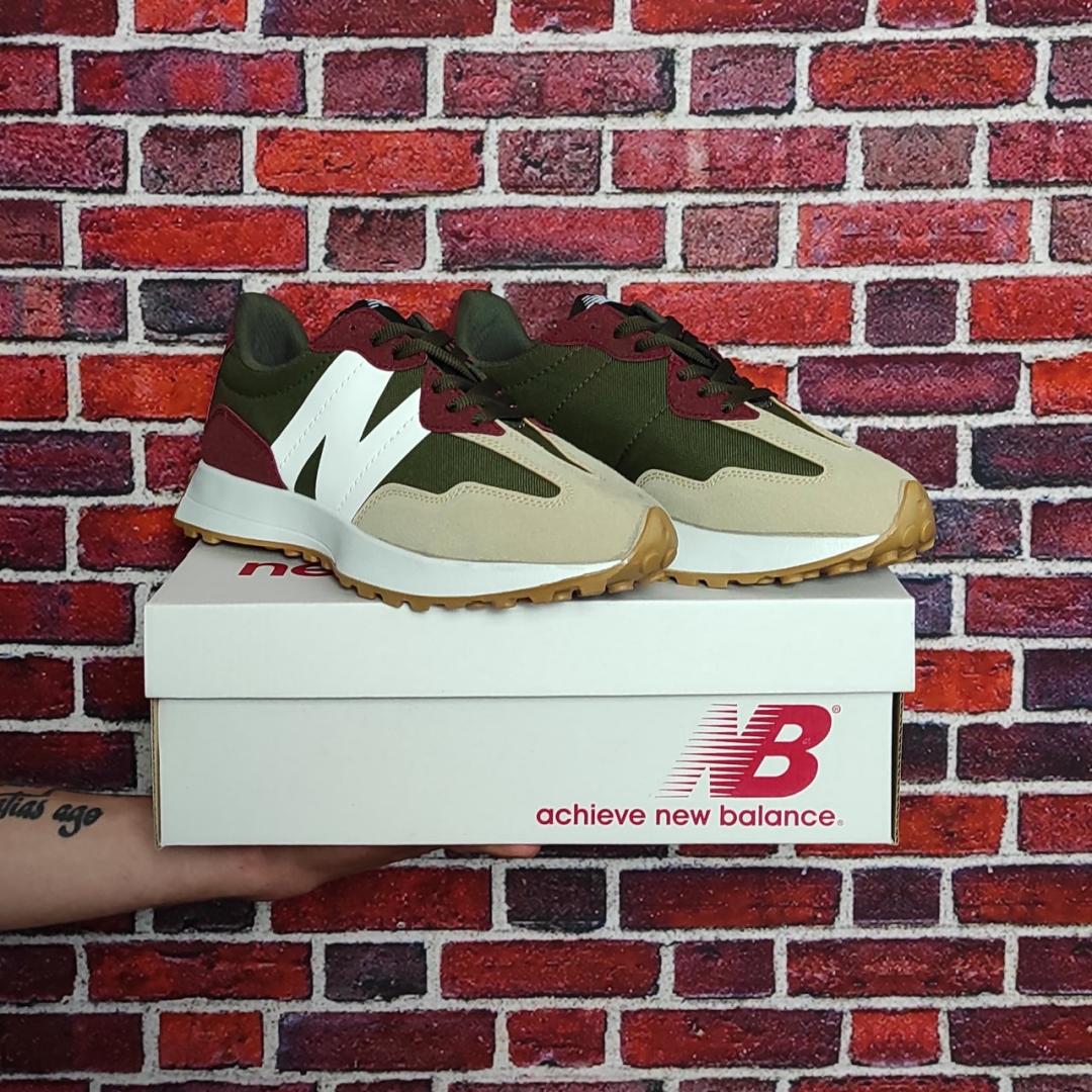New Balance 327 Maroon