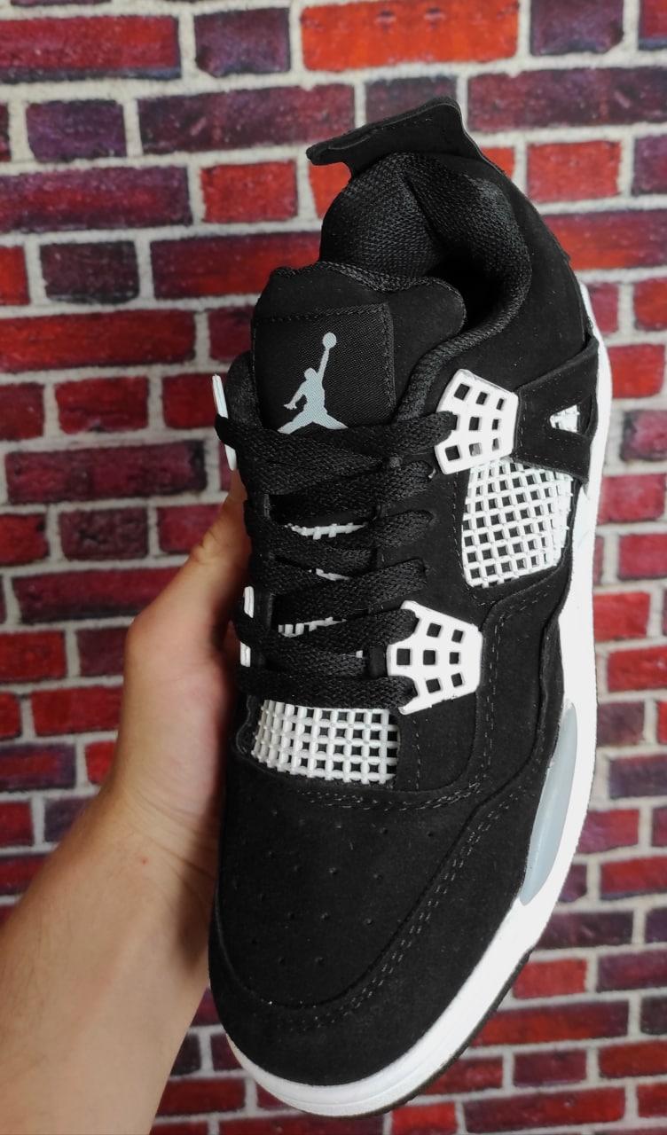 Nike Air Jordan 4 Retro Black/White