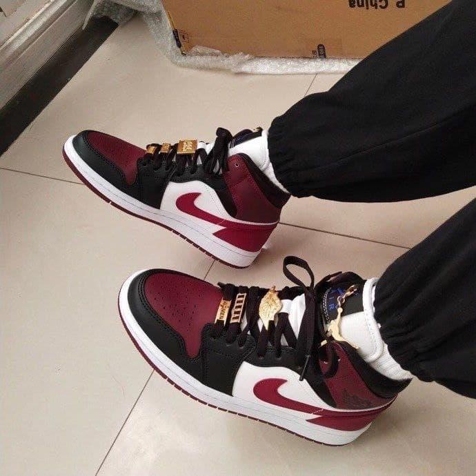Nike Air Jordan 1 Mid Maroon Black