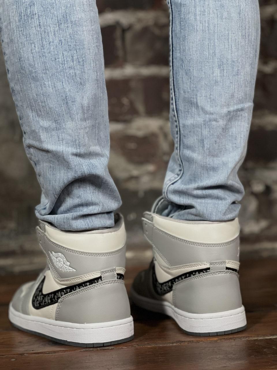 Nike Air Jordan Retro 1 x Dior