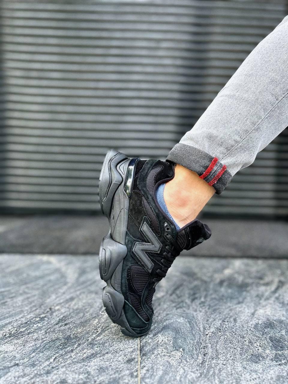 New Balance 9060 mono black