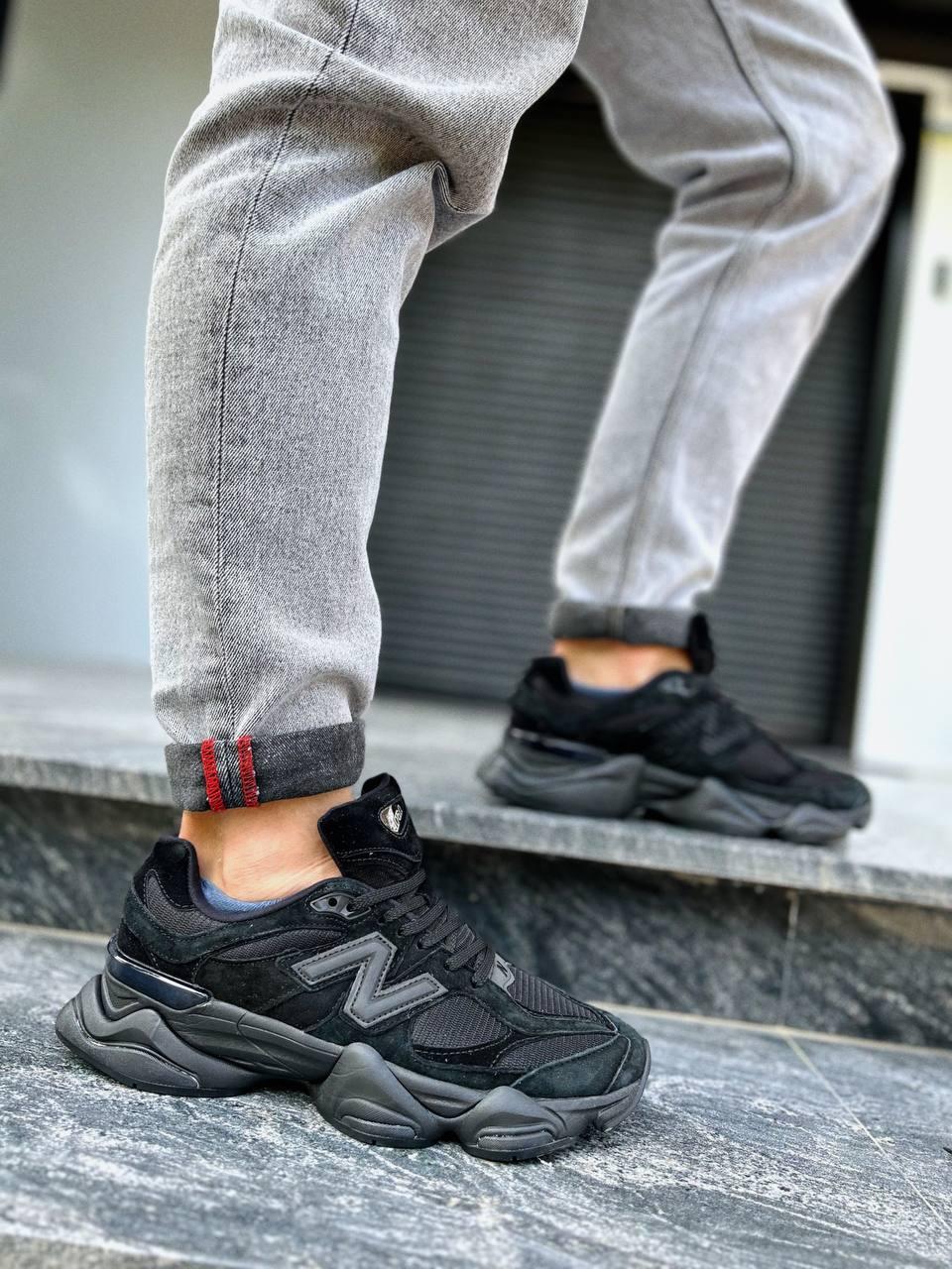 New Balance 9060 mono black