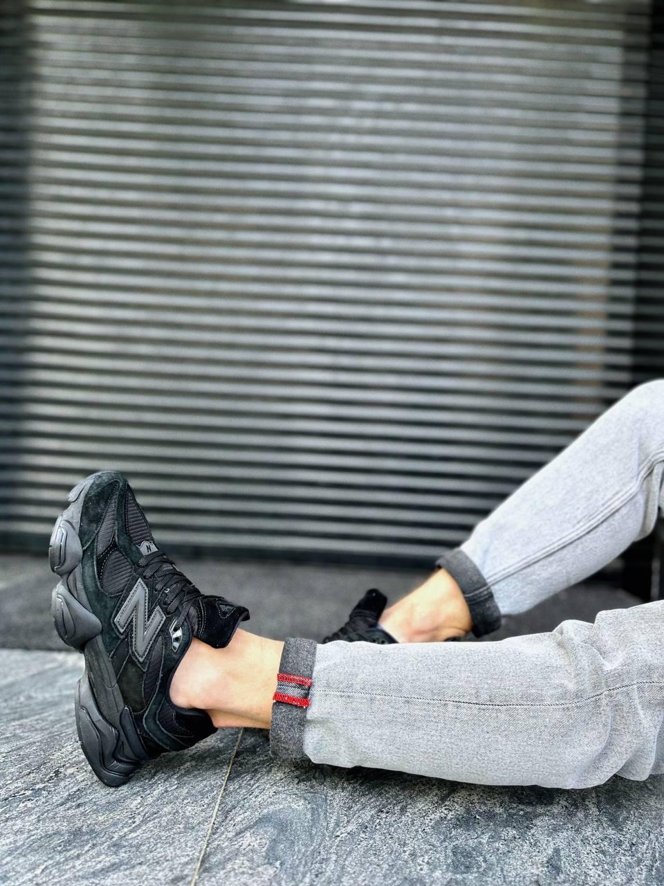 New Balance 9060 mono black