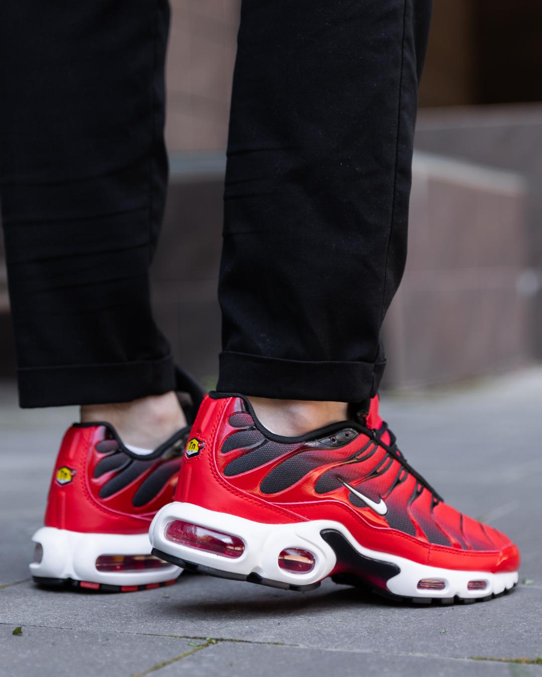 Nike Air Max Plus Tn Red White Black