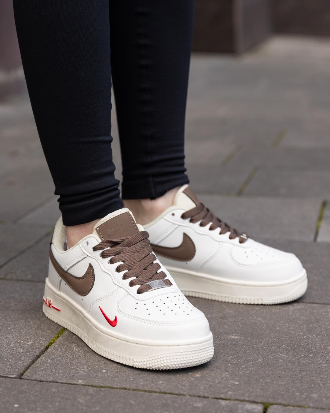 Nike Air Force 1 Low ‘07 Essenti Mocco