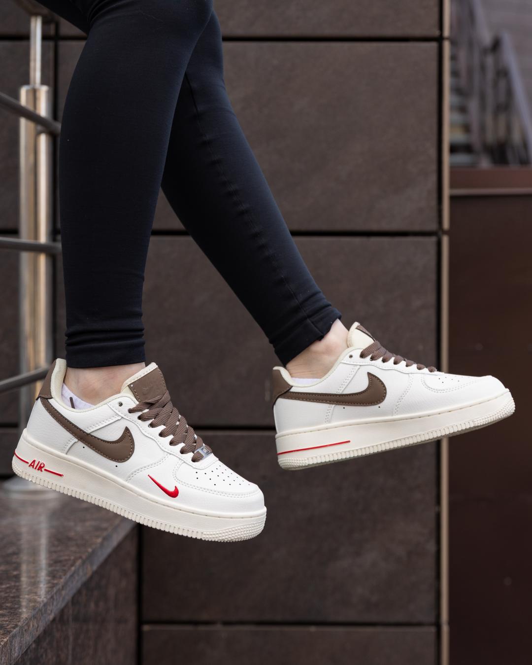 Nike Air Force 1 Low ‘07 Essenti Mocco