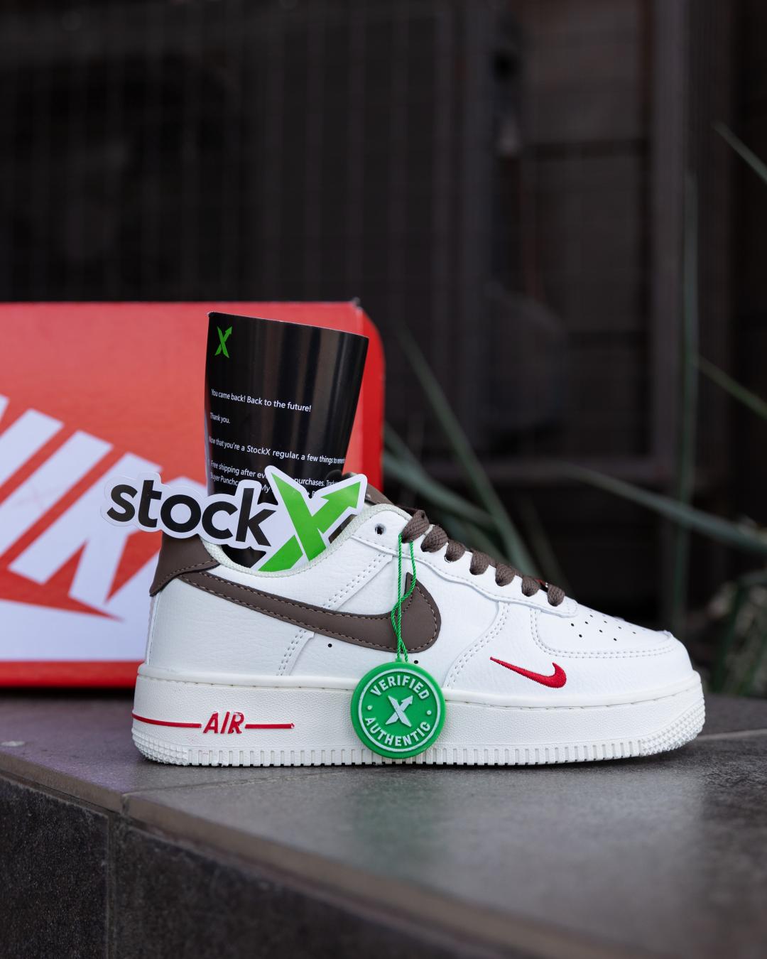 Nike Air Force 1 Low ‘07 Essenti Mocco
