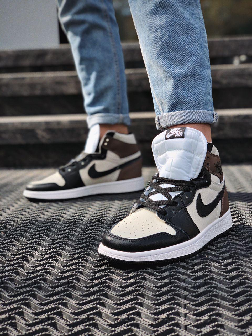 Nike AirJordan 1 High Dark Mocha