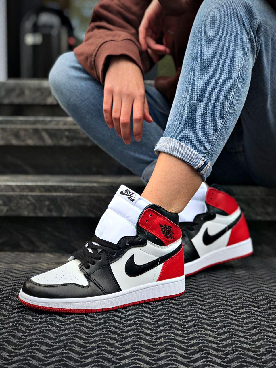 Nike Air Jordan 1 High Black/Red/White