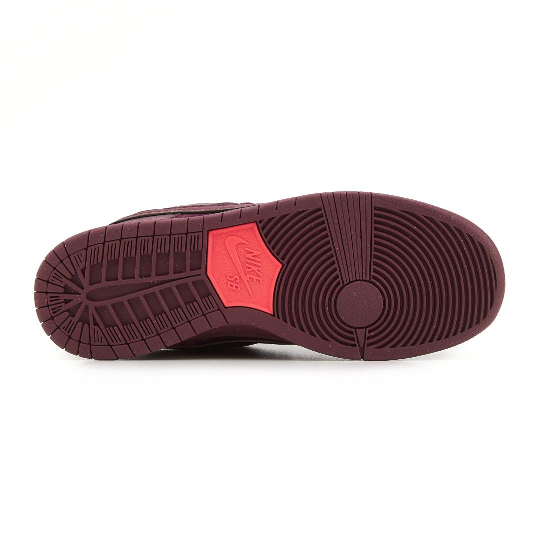 Nike Sb Dunk Low City Of Love Burgundy Crush