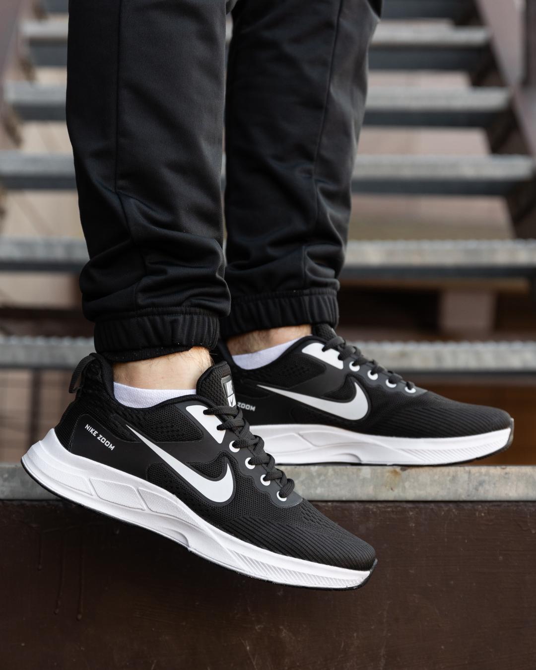 Nike Zoom Black White V2