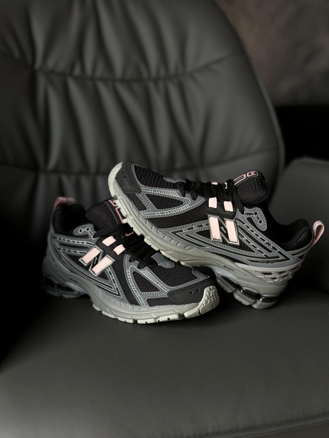 New Balance 1906r Black Grey Reflective