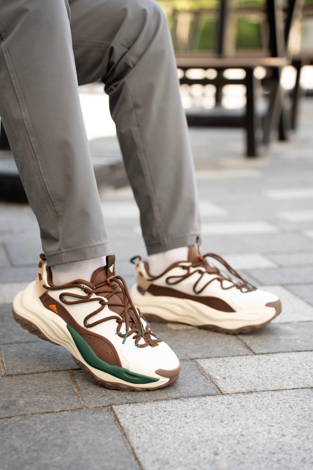 Adidas Maxxwavy White Brown