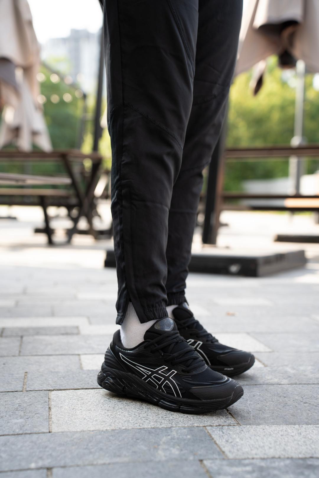 Asics Gel Quantum 360 Black