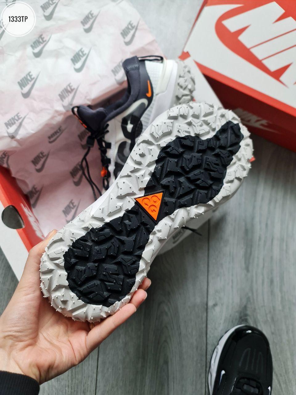 Nike ACG Mountain Fly 2 low White