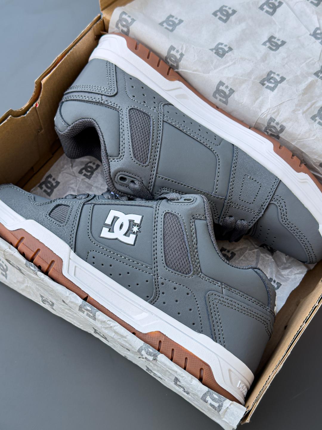 DC Stag Grey