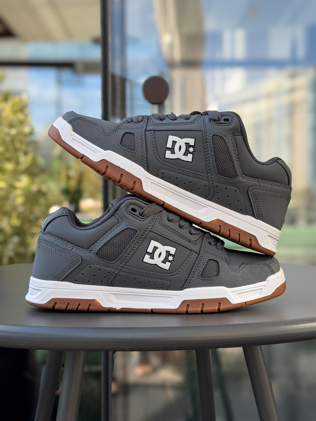 DC Stag Grey