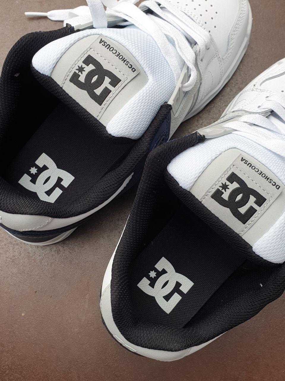 DC Stag • White Grey Blue
