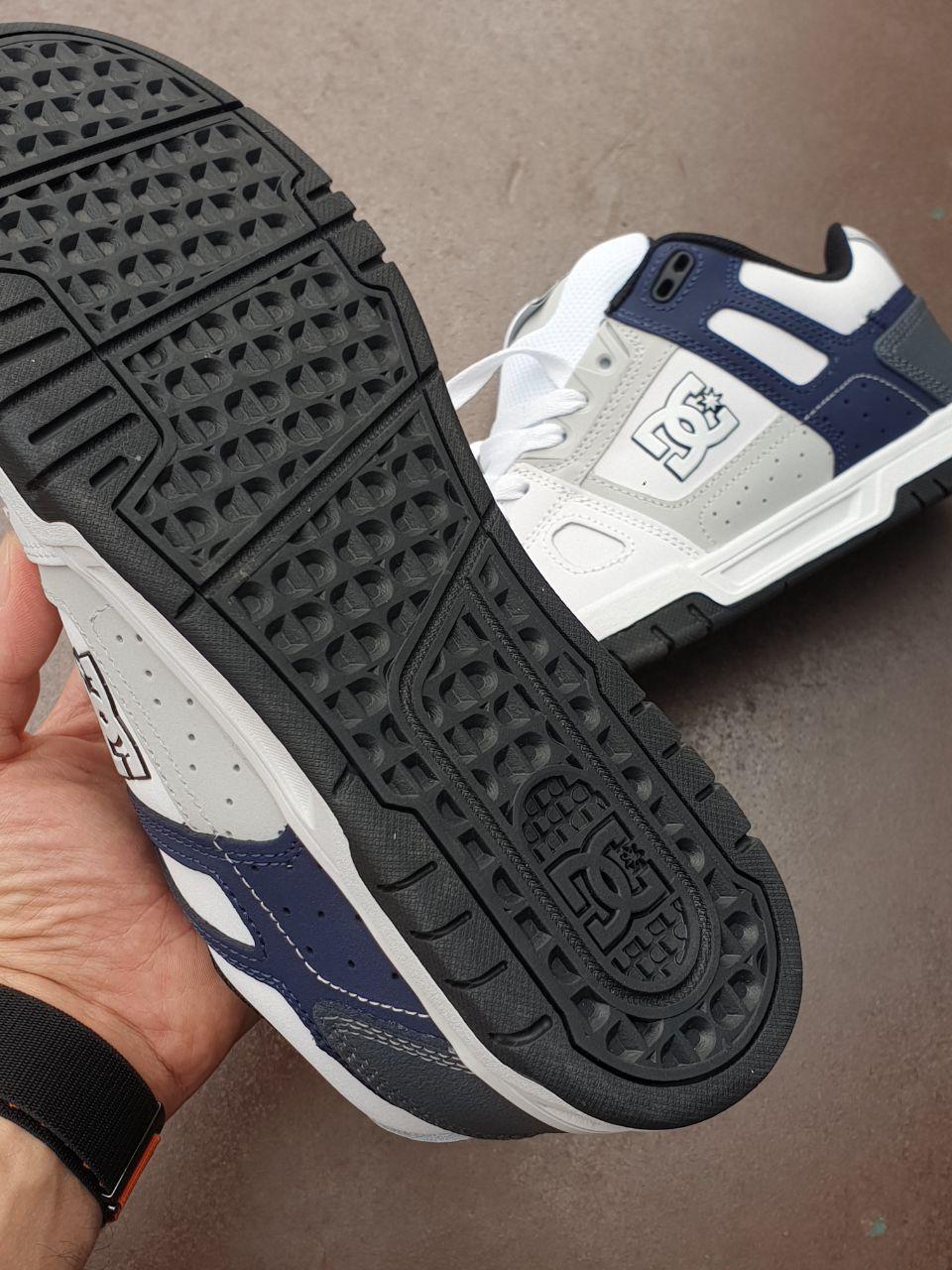 DC Stag • White Grey Blue