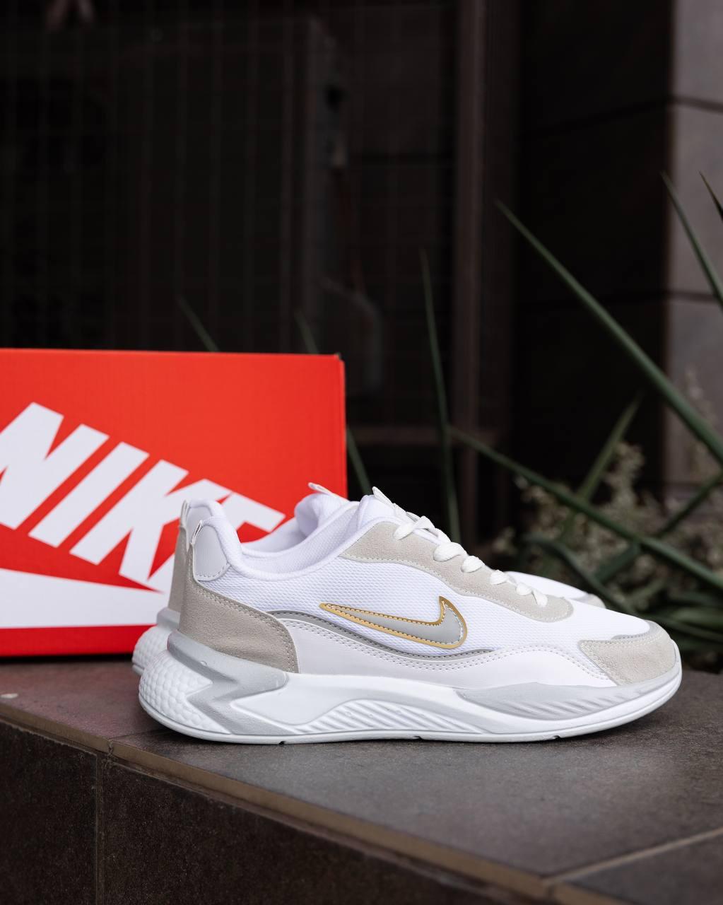 Nike Racer White Silver