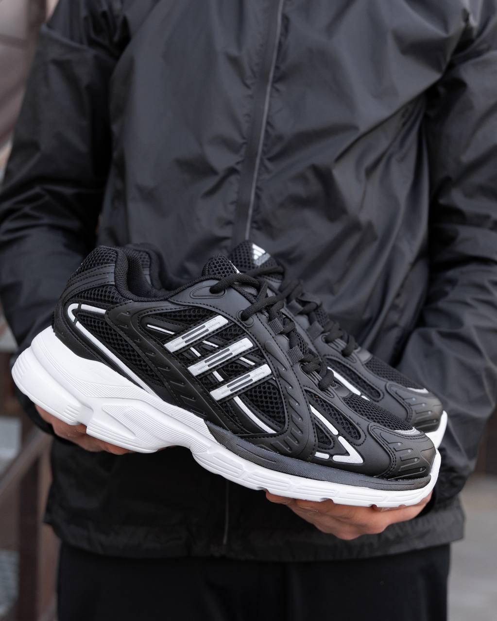 Adidas Responce Black White