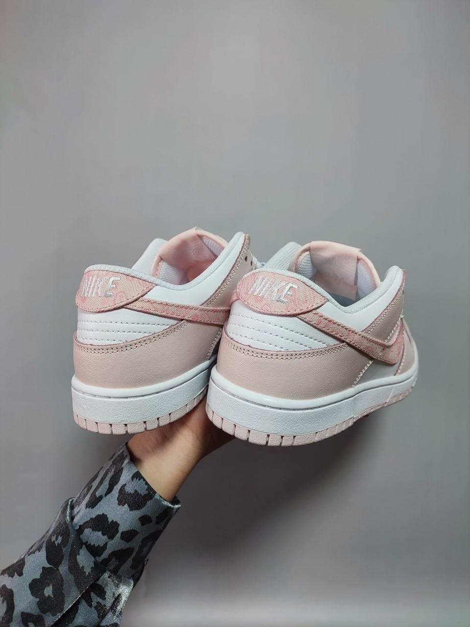 Nike Dunk Low Pink Paisley