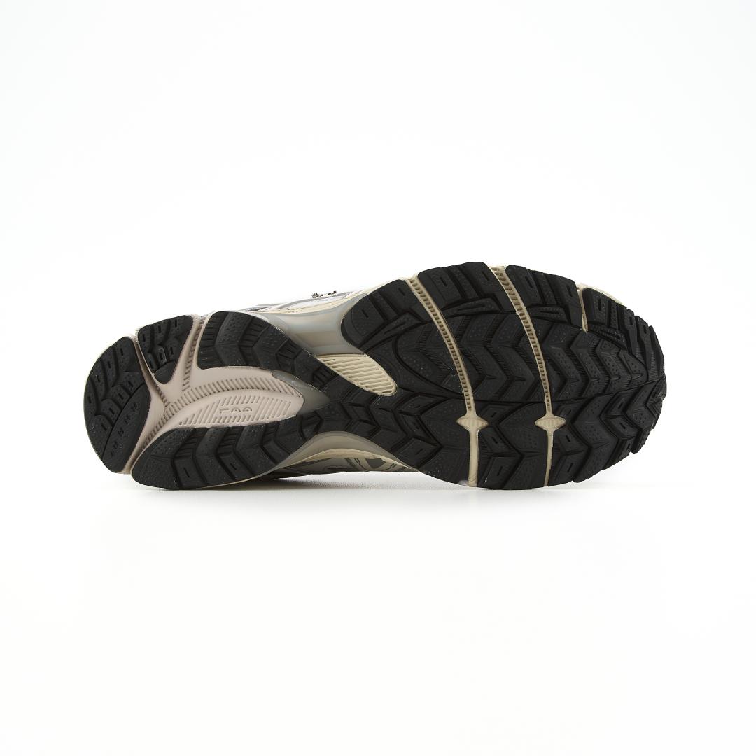 Asics Gel-Kahana 8 Grey Gore-TEX