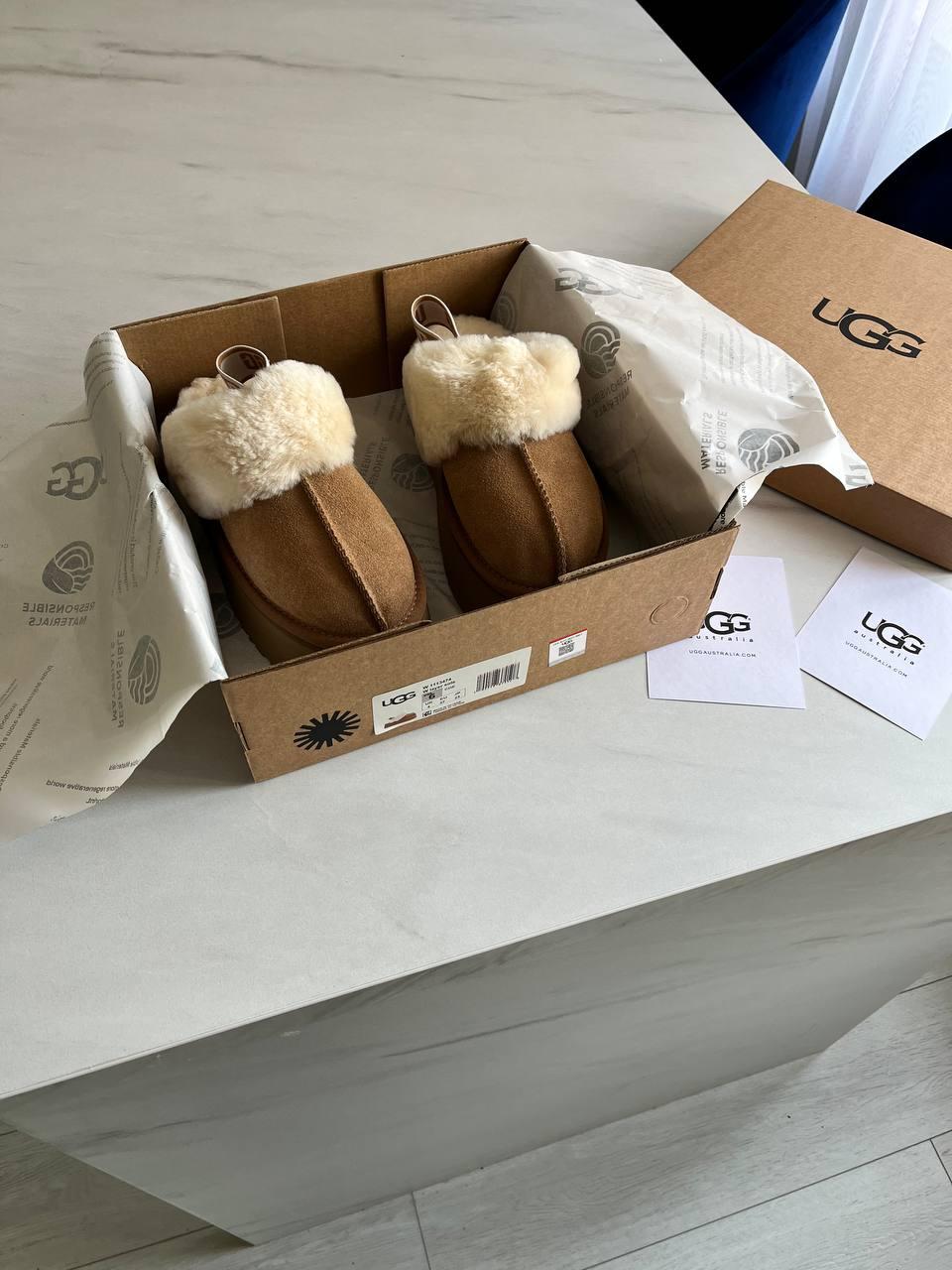 UGG Funkette Slipper Platform Camel