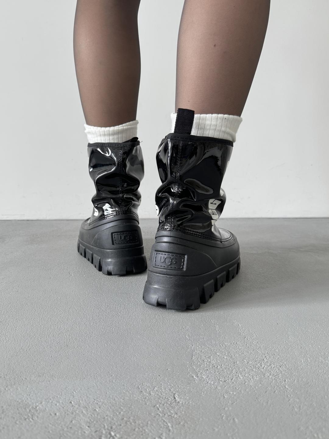 Ugg Classic Brellah Mini Boot Black