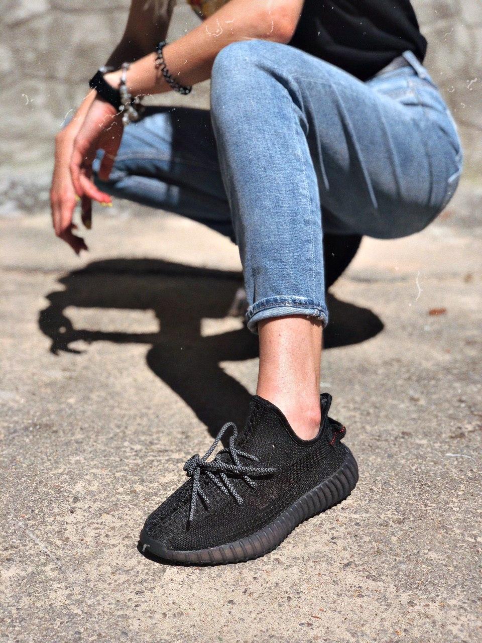 Adidas Yeezy 350 v2 BLACK (full ref)
