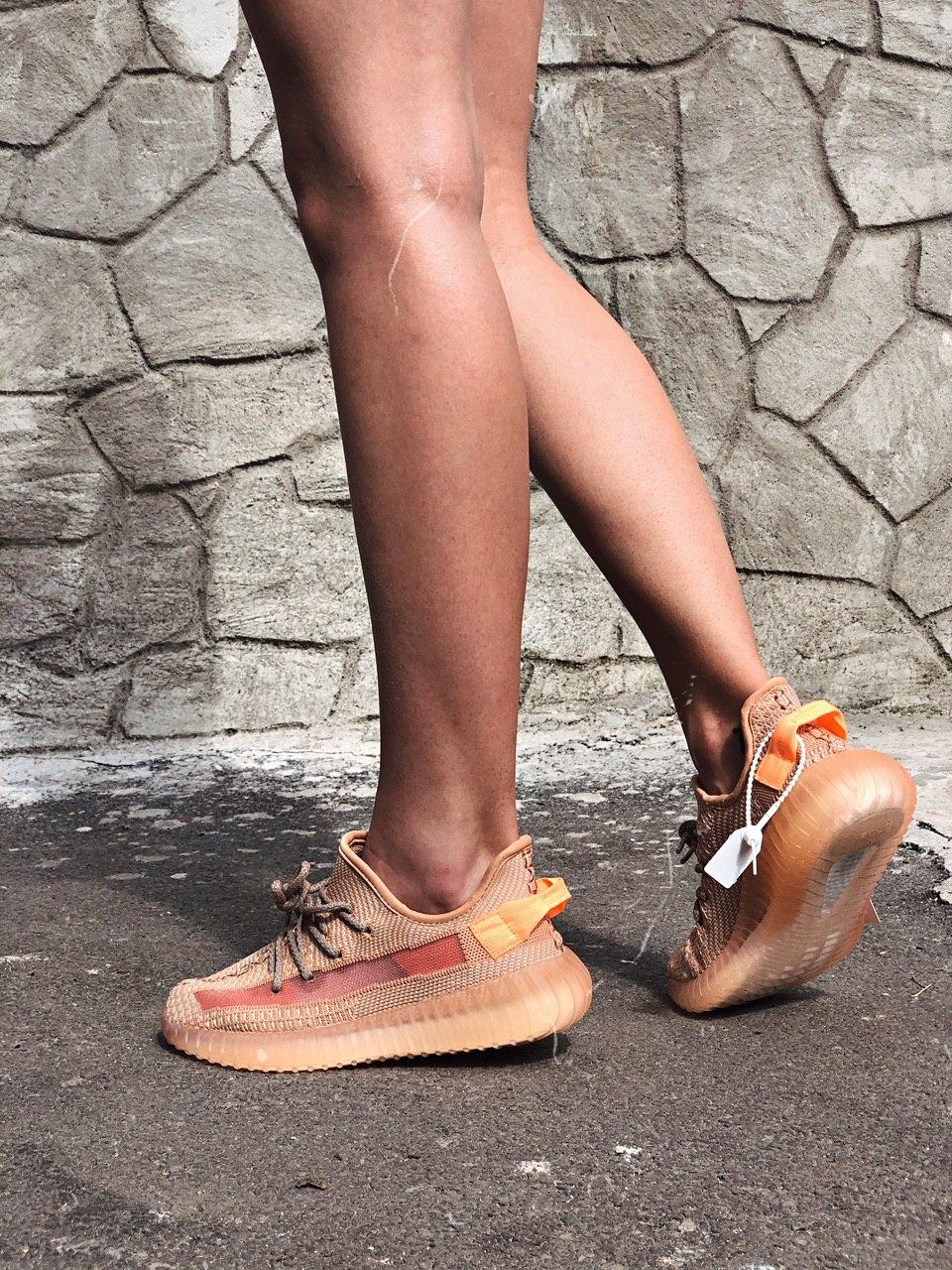 Adidas Yeezy 350 v2 CLAY (реф шнурки)