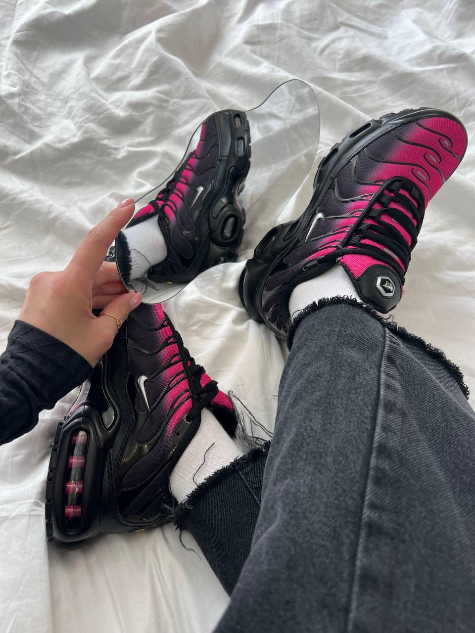 Nike Air Max TN Plus Black Pink