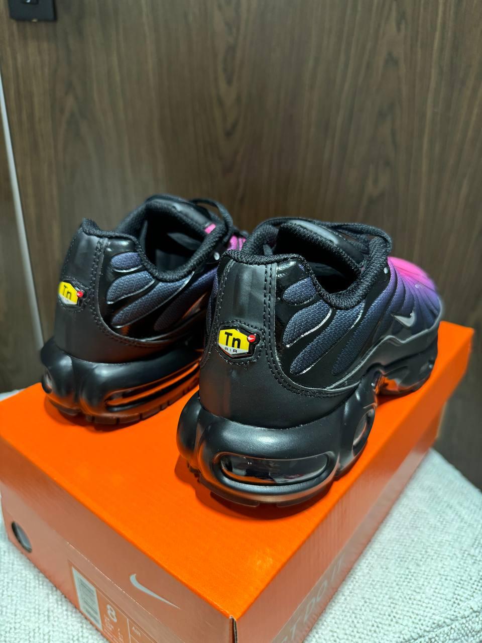 NIKE AIR MAX PLUS BLACK PINK 2022’