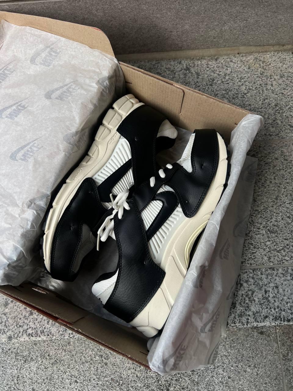 Nike Zoom Vomero 5 «Timeless»
