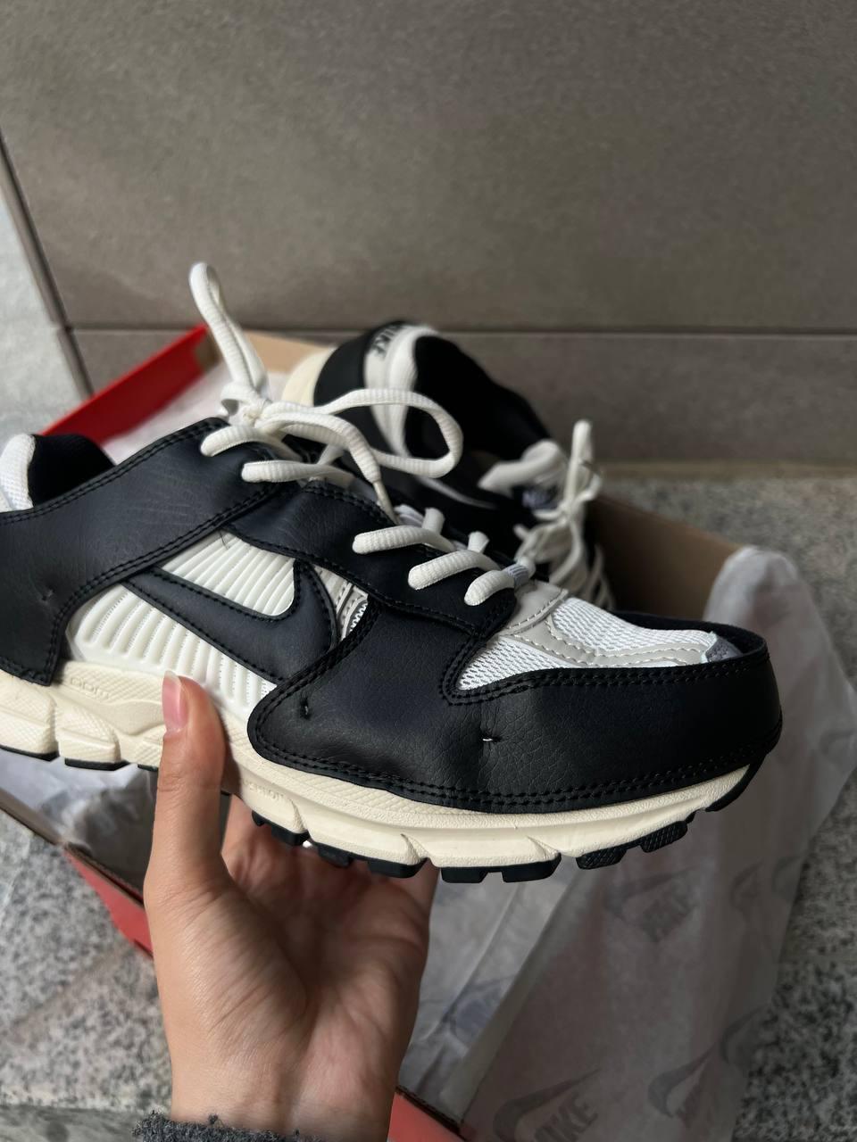 Nike Zoom Vomero 5 «Timeless»