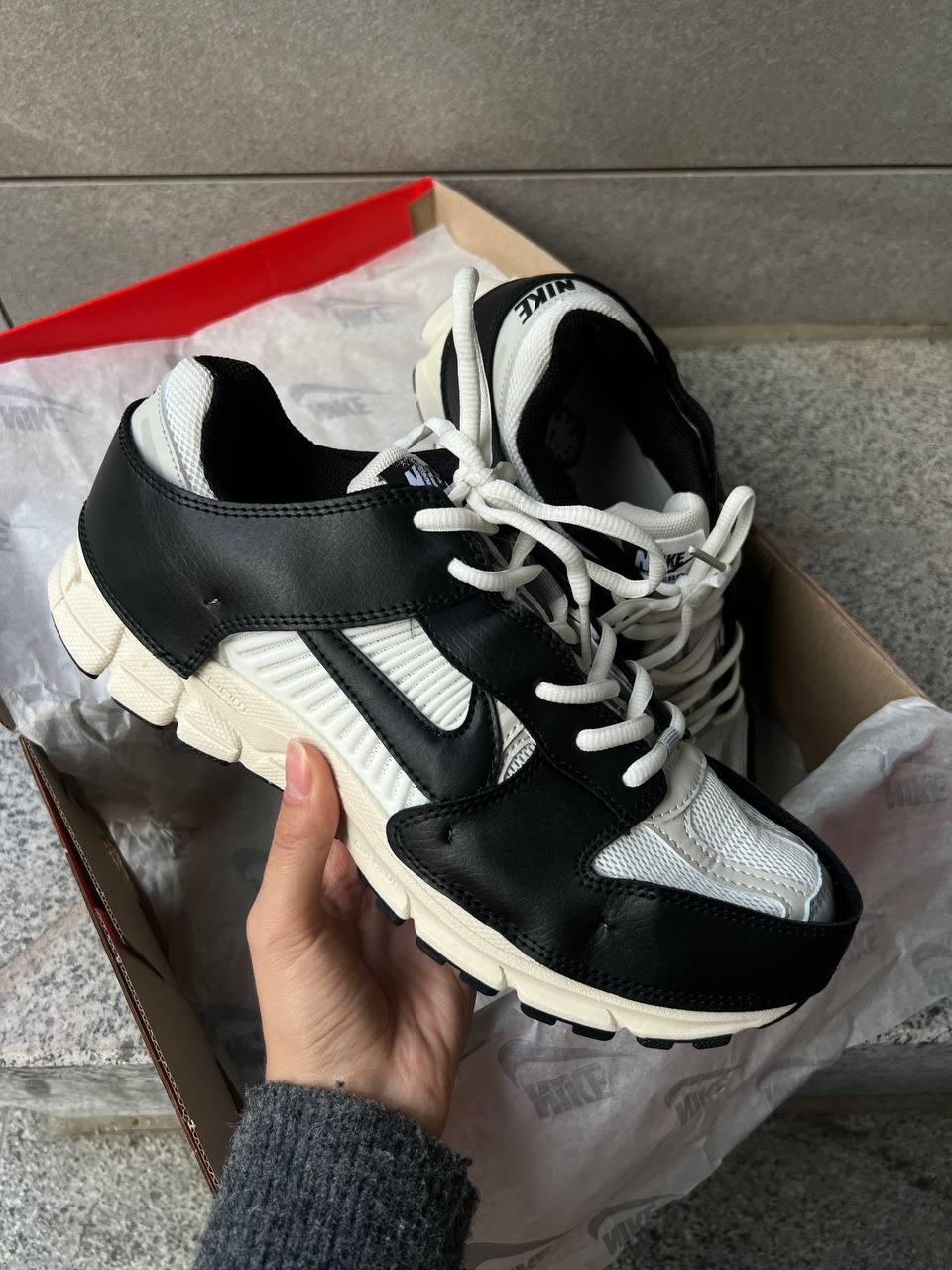 Nike Zoom Vomero 5 «Timeless»