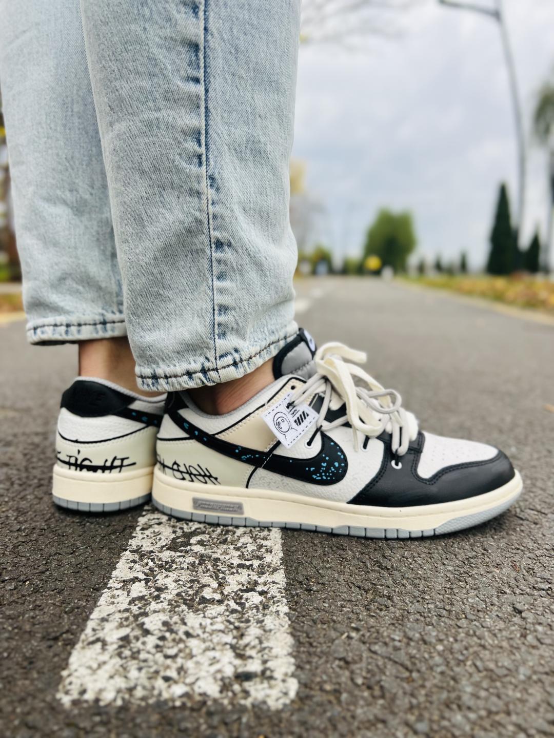 Nike Dunk Low Hold Me Tight