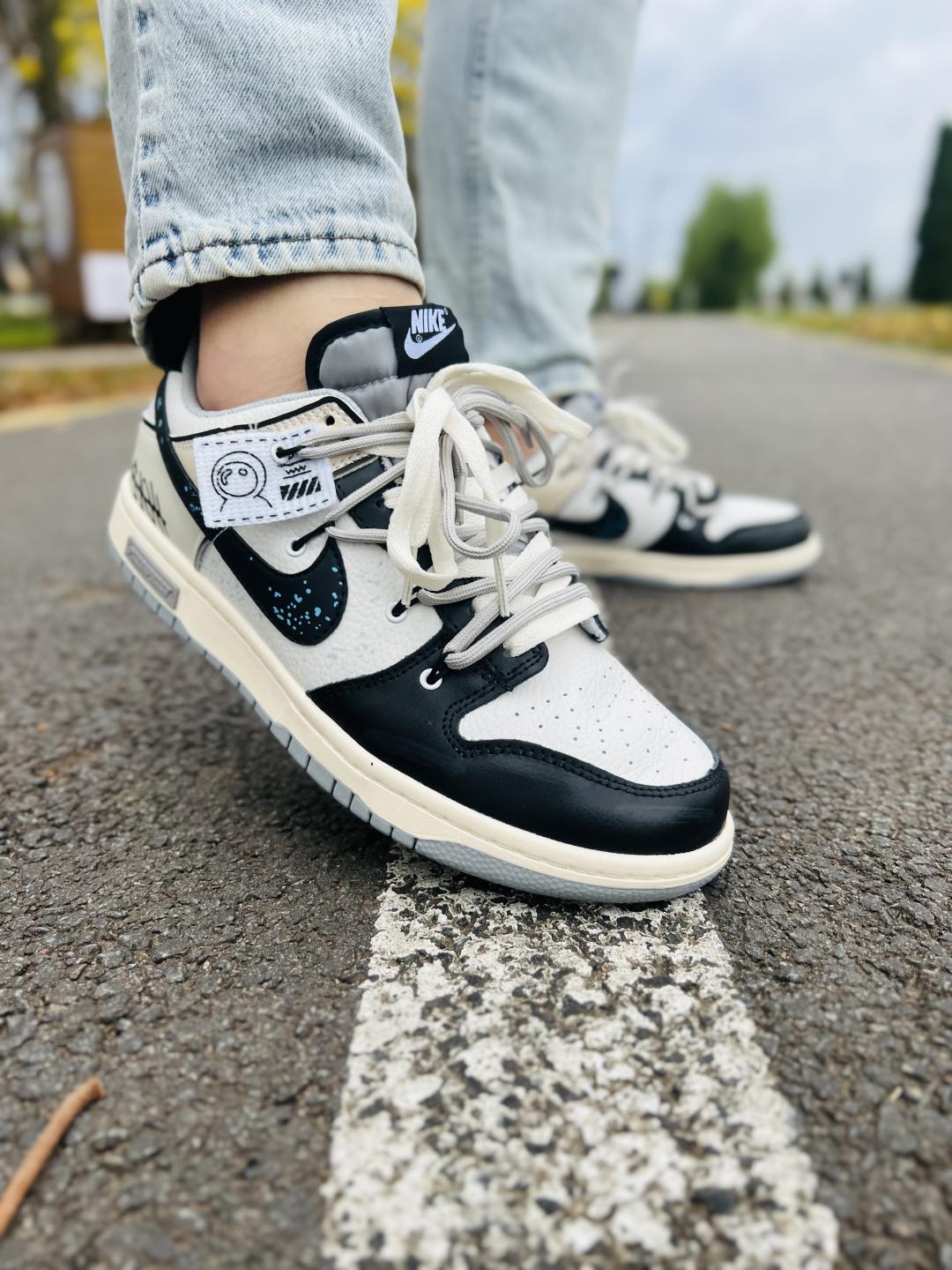 Nike Dunk Low Hold Me Tight