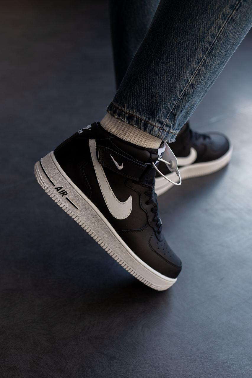 Nike Air Force 1 High Black/White (фліс)
