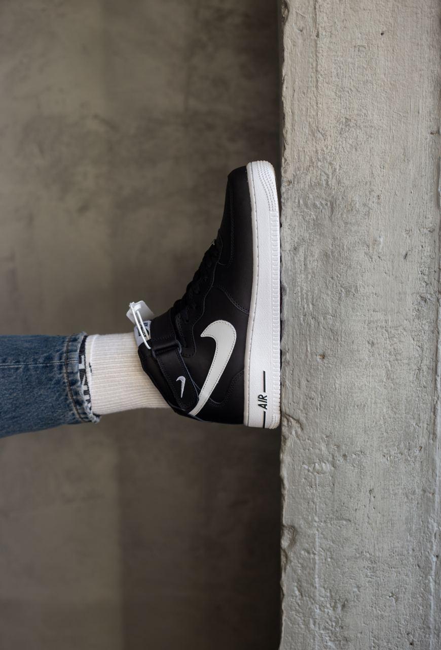 Nike Air Force 1 High Black/White (фліс)