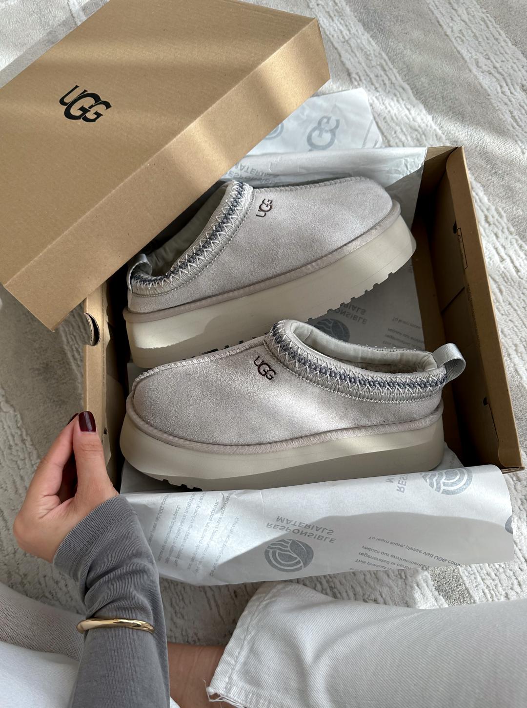 UGG Tasman Platform Light Grey